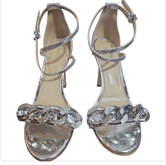Michael Kors Silver Leather Sandals Snake Embossed NWT 8.5 - Picture 10 of 13